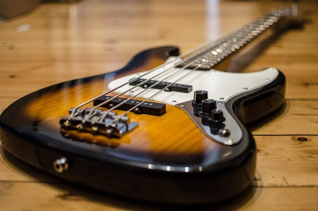 bass guitar, bass, e bass, instrument, strings, musical instrument, jazz bass, stringed instrument, music, fender, bass guitar, bass guitar, bass, bass, music, music, fender, fender, fender, fender, fender